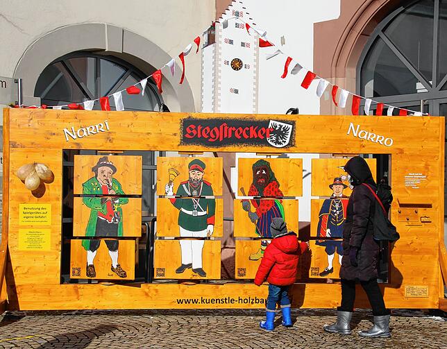 Dieses tolle närrisches Spielzeug hat die Stegstreckerzunft entwickelt und pünktlich am Schmotzigen auf dem Marktplatz aufgestellt.