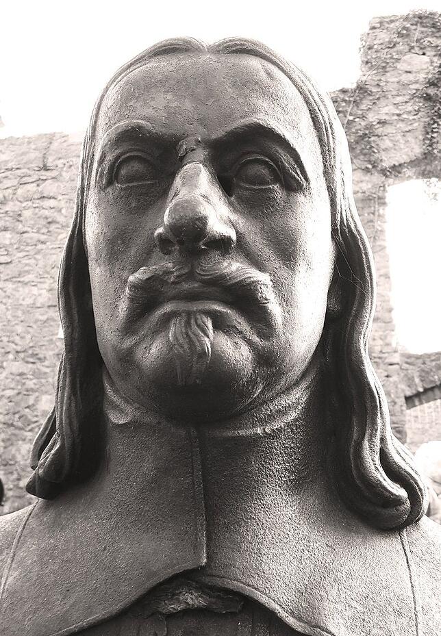 Die Büste Konrad Widerholts, zu sehen auf dem Hohentwiel.