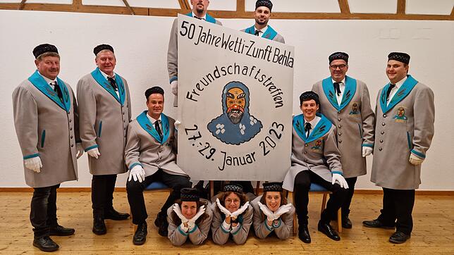 Der Elferrrat der Wetti-Zunft Behla fiebert dem Narrentreffen bereits erwartungsfreudig entgegen (von links): Thomas Koßbiehl, Markus ...