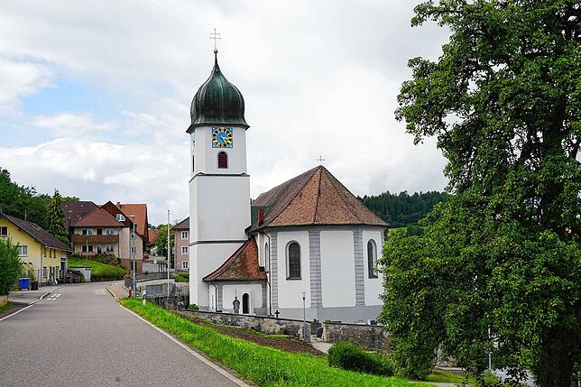 Die Kirche Maria Himmelfahrt in Waldkirch aus dem Jahr 1758 ist die größte der Ortsteile von Waldshut-Tiengen. Im Vergleich zum kleinen ...