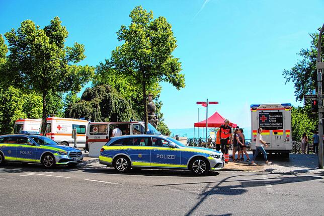 Bild 23: Bilder der Brandstelle nach einem Feuer auf dem Seehasenfest