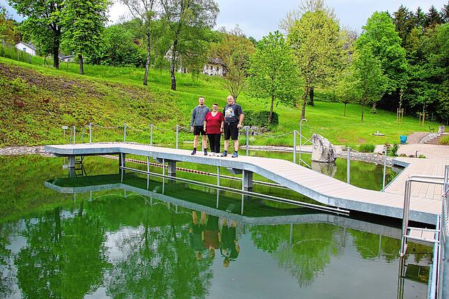 Der Badesee Eggingen ist bereits seit Anfang Mai geöffnet. Der Eintritt ist mit einer Jahresmitgliedschaft oder einer ...
