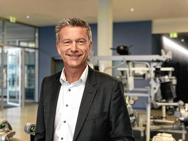 Andreas Moser Leiter Division Nutzfahrzeugtechnik Head of Commercial Vehicle Technology Divison ZF Friedrichshafen AGAndreas Moser ...