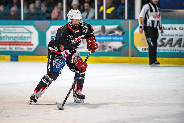 Bild 39: EHC Herrischried verliert 1:11 gegen den EHC Laufen – und wir haben Bilder!