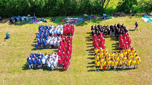 Am 28. Mai 2023 wurde die 50-jährige Freundschaft in Machecoul-St.Même gefeiert. Deutsche und Franzosen stellten sich vor ihrer Abreise ...