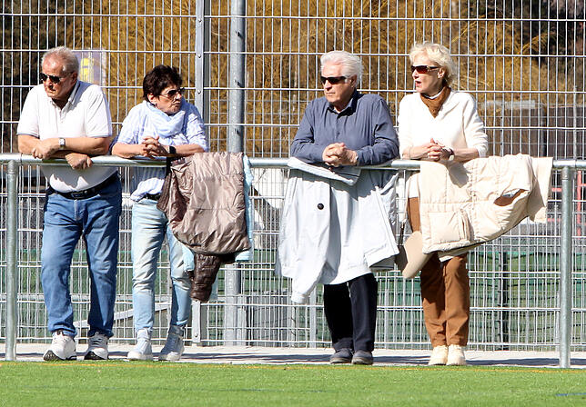 Bild 9: TSV Aach-Linz setzt beim SC Pfullendorf II die Akzente. Wir haben die besten Bilder!