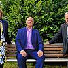 Die Vorständin des St. Josefshauses, Birgit Ackermann, mit Hartmut Fricke und Karl-Heinz Huber, der die Geschäftsführung des ...