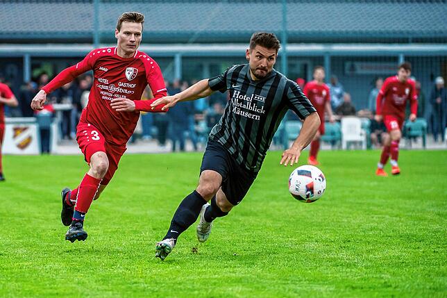 Bild 4: FC Schlüchttal gewinnt Top-Spiel bei der SG Höchenschwand/Häusern mit 3:0 &ndash; und wir haben Bilder!