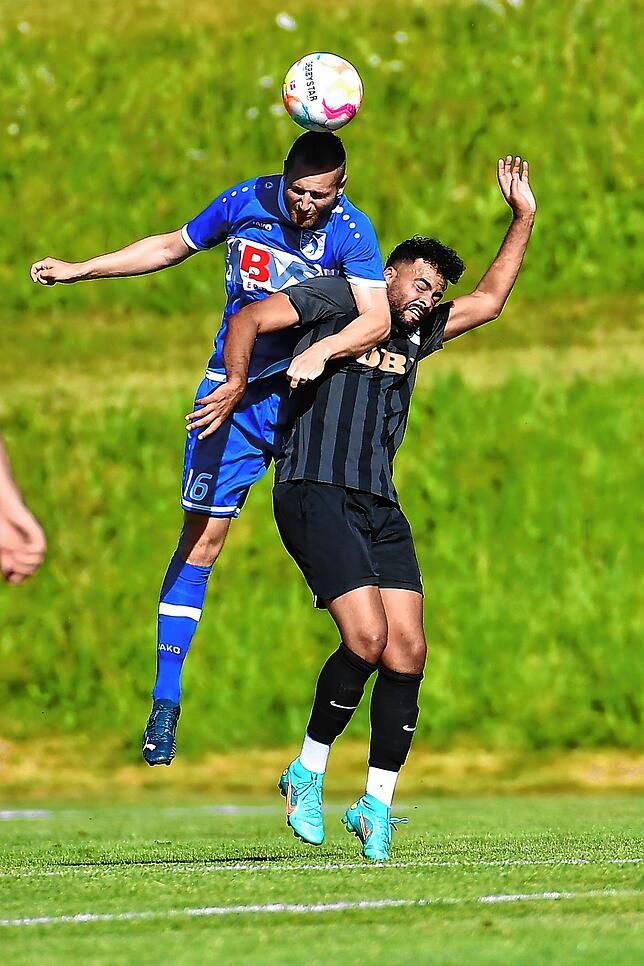 Bild 33: FC Erzingen steigt nach 3:2 gegen FC Emmendingen in die Landesliga auf &ndash; wir haben Bilder!