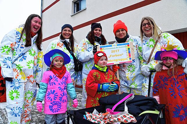 Bild 13: So bunt ist der Kinderumzug beim Dauchinger Narrentreffen