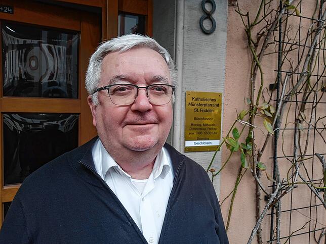 Der Bad Säckinger Münsterpfarrer und Hochrhein-Dekan Peter Berg geht 2026 mit der Gründung der neuen Großpfarreien in Ruhestand.