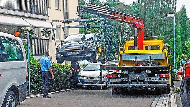 Immer mehr Autos landen am Haken – wie hier im Schilfweg beim Strandbad Ost. Insgesamt 183 Fahrzeuge wurden bis Ende September im ...