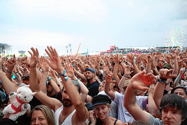 Bild 8: Marteria begeistert die Fans beim Southside