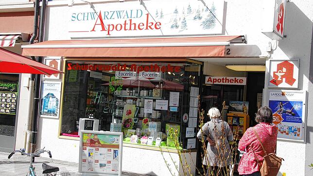 Werden Apotheken künftig in den Impfkampf gegen Corona mit eingebunden? Politisch gibt es hierfür noch keinen Auftrag. Sollte dieser ...
