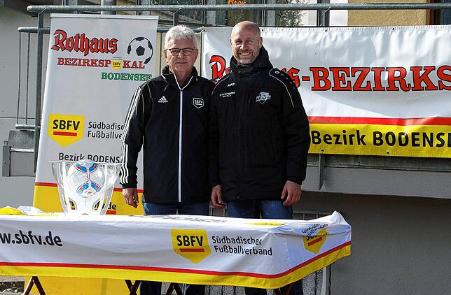 Bild 20: Remis im Duell Walbertsweiler-Rengetsweiler mit FC Öhningen-Gaienhofen. Wir haben die besten Bilder!