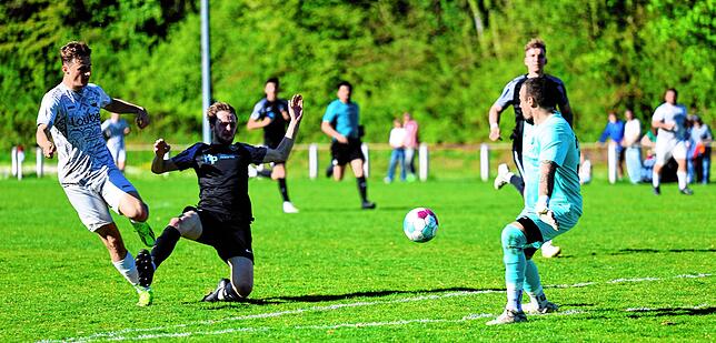 Bild 16: Unsere Bildergalerie vom 2:0-Sieg des TSV Überlingen/Ried bei der SG Liggeringen/Güttingen