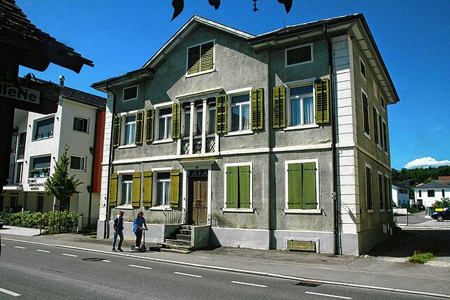 Das Weinbrennerhaus zählt zu den historischen Gebäuden im Ort.