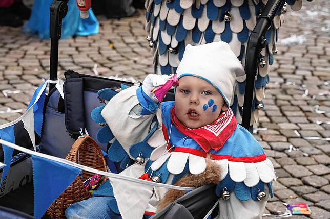 Bild 5: Schmutziger Donnerstag in Donaueschingen: Kinderumzug zieht alle Blicke an – Die Bilder!