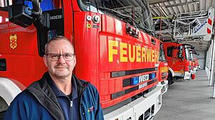 Er wird ab dem kommenden Jahr die Markdorfer Feuerwehr führen: Tobias Lumb aus Meßkirch ist der neue Kommandant und Nachfolger von ...