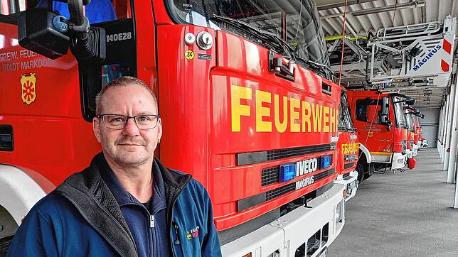 Er wird ab dem kommenden Jahr die Markdorfer Feuerwehr führen: Tobias Lumb aus Meßkirch ist der neue Kommandant und Nachfolger von ...