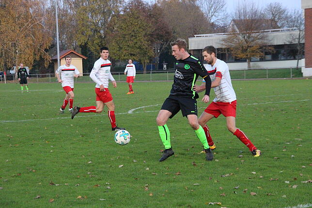 Bild 7: Die besten Bilder vom 5:0-Sieg der SG Reichenau/R.-Waldsiedlung gegen den FC Steißlingen!