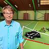 Winfried Kountz ist der neue Betreiber der Tennishalle auf der Mettnau. Im Hintergrund laufen derzeit die Umbauarbeiten in der Halle, ...