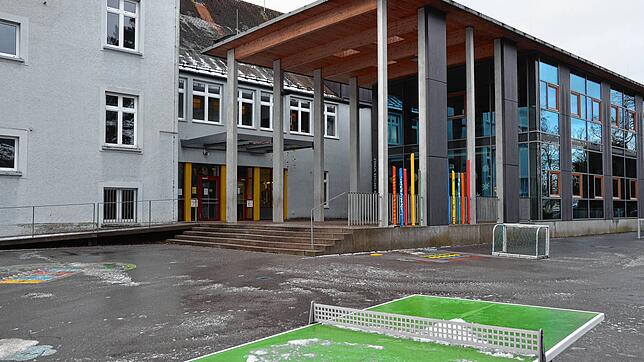 An der Jakob-Gretser-Grundschule in Markdorf werden derzeit rund 30 Kinder in der Notbetreuung unterrichtet.