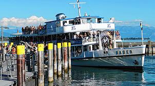 Bild : Torture Ship: In Konstanz geht das Schiff erneut an Land. Es heißt Leinen los, es wird gefeiert.