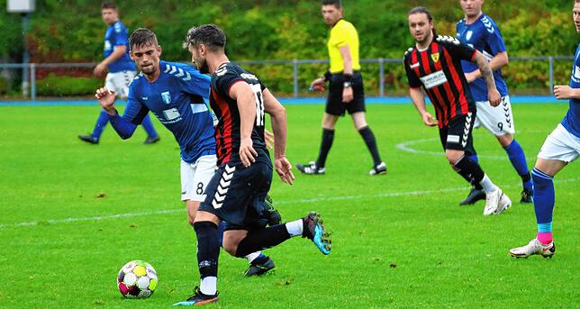 Bild 22: FSV Rheinfelden II gewinnt das Spitzenspiel gegen die SF Schliengen mit 4:1 &ndash; und wir haben die Bilder!