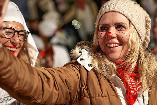 Bild 1: Fasnacht 2025: Die besten Bilder vom Schmotzigen aus Konstanz, Bodensee, Waldshut!