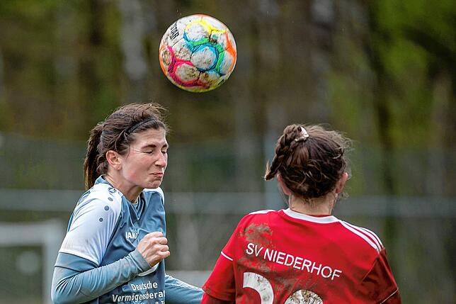 Bild 30: FC Hochrhein gewinnt das Verbandsliga-Derby beim SC Niederhof/Binzgen &ndash;  und wir haben Bilder!