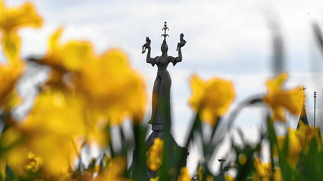 Frühling in Konstanz – das bedeutet: Die Hafenfigur Imperia hat Geburtstag. In diesem Jahr wird sie 30 Jahre alt.