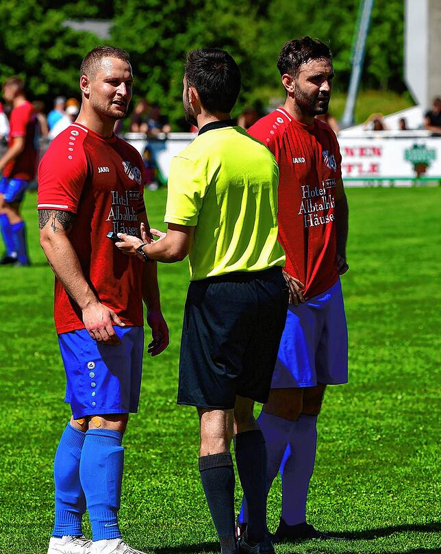 Bild 30: SG Höchenschwand/Häusern steigt nach 4:0 gegen FC Erzingen II auf &ndash; und wir haben Bilder!