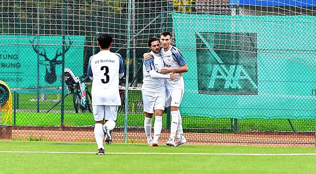Bild 8: SV Blau-Weiß Murg siegt 3:1 beim VfB Waldshut – und wir haben Bilder!