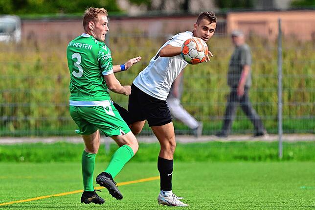 Bild 41: SV Herten besiegt die SG FC Wehr/Brennet mit 3:2 &ndash; und wir haben Bilder!