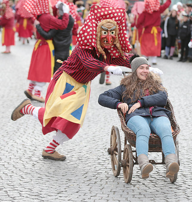 Bild 29: Bilder vom Fasnachtssonntag in Donaueschingen (Teil 1)