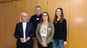 Zufriedene Mienen gibt es am Ende der zweitägigen Überprüfung, am Ende steht die Reha-Spect-Rezertifizierung (von links): Auditorin ...