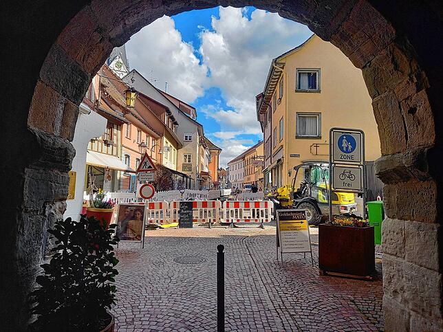 Der Durchgang durchs Untertor ist das Nadelöhr in die Altstadt. Für die Sanierung des Pflasters im Tor muss der Durchgang von Montag bis ...