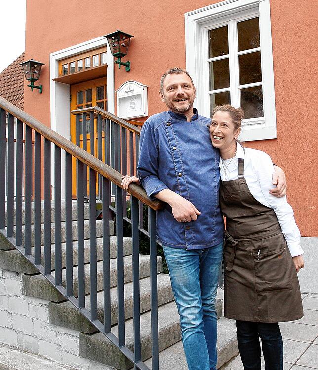 Nicole Werneth und Tino Schumann haben nach dem Hörnle nun auch den Adler in Allmannsdorf übernommen. „Ein denkbar ungünstiger ...