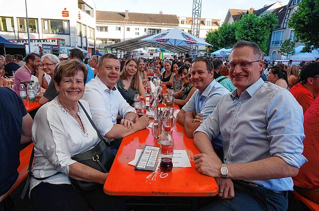 Bild 30: Wunschkonzert am Tiengener Schwyzertag – Stadtmusiker spielen groß auf (Teil 1)