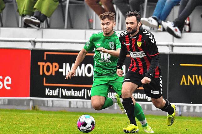 Bild 25: FSV Rheinfelden bleibt mit dem 3:2-Erfolg gegen den FC Freiburg-St. Georgen auch im 13. Saisonspiel unbesiegt &ndash; und wir haben Bilder!