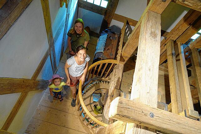 Das herrliche Wetter am Pfingstmontag ließ den Familienausflug in die Museumsmühle im Weiler Stühlingen-Blumegg mit traumhafter Umgebung ...