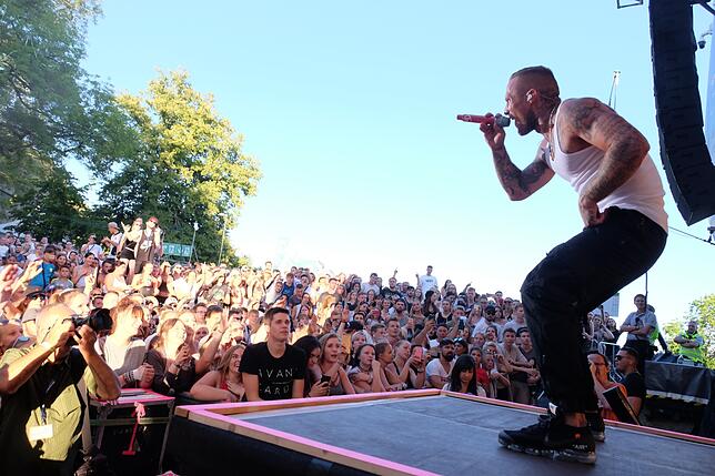 Bild 12: Bilder vom Konzert: Kontra K auf dem Hohentwielfestival