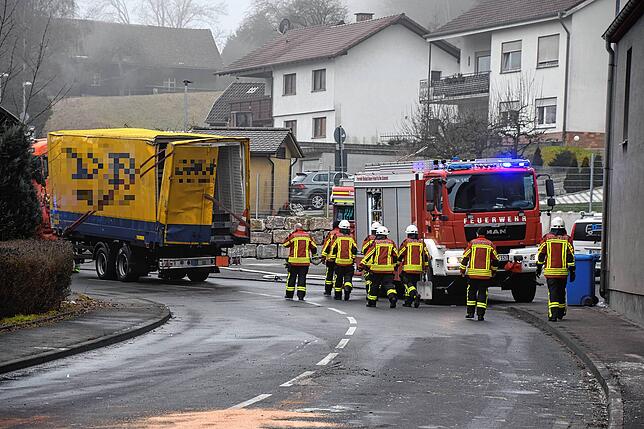 Die letzten Einsatzkräfte der Feuerwehr konnten gegen 11 Uhr abrücken.