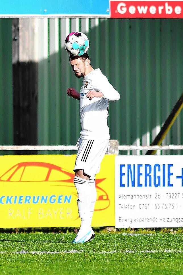 Bild 24: SV 08 Laufenburg verliert bei Spitzenreiter VfR Hausen mit 0:2 &ndash; und wir haben Bilder!