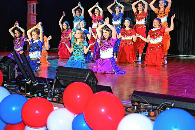 Bild 24: Die besten Bilder vom Bunte Abend des Narrenvereins Schwanenmühle in Unterlauchringen!