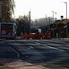 Freitag, 6.43 Uhr: Ein Busfahrer hat bisherige Baustellenabsperrungen ignoriert und benutzt in Geisterfahrermanier einen Rad und Fußweg ...