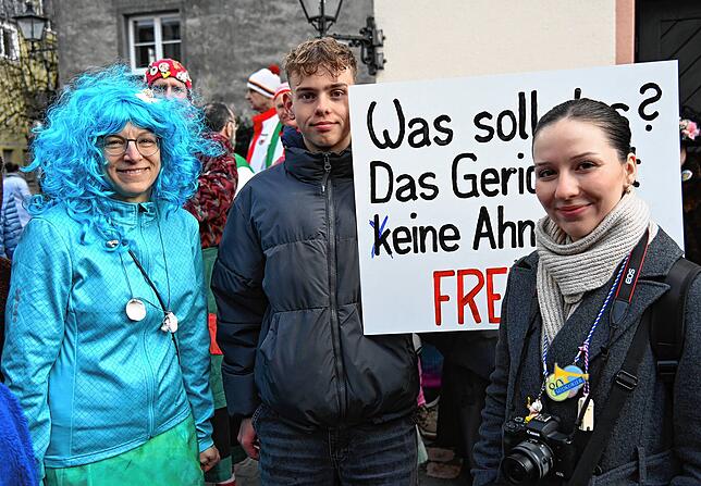 Bild 21: CDU-Politikerin vor dem Tienger Narrengericht – exklusive Bilder!