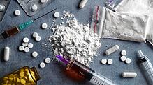 (Symbolbild) Speed, Meth, Crack, LSD &ndash; Was ist das eigentlich? Wo liegen die Unterschiede und was machen die Drogen mit dem Körper ...
