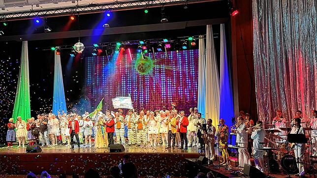 Bild 31: Die Jubiläumsbilder vom Bürgerball Friedrichshafen 2024